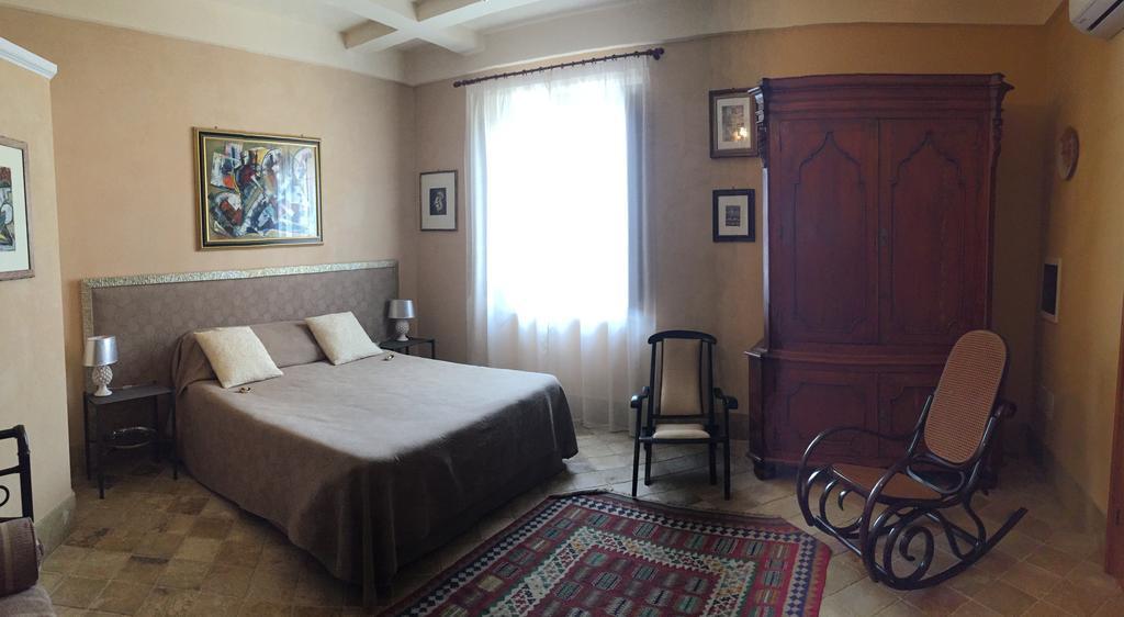 マルサラ Casale Alma Bed & Breakfast エクステリア 写真